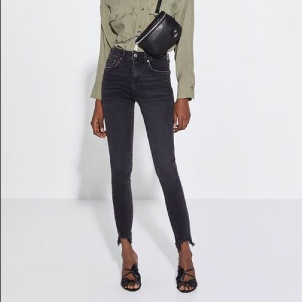 Zara Premium The Skinny in Pearl Black